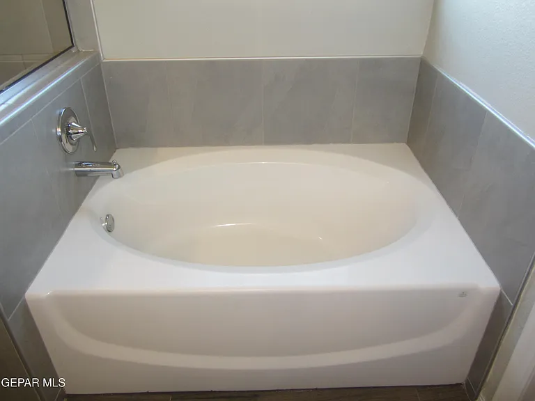 12253 Desert Cliff Ct — Photo 51