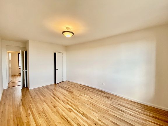 3rd image of 700 Fort Washington Ave APT 5H