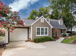 757 Concord Rd, Davidson, NC 28036