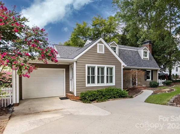 757 Concord Rd, Davidson, NC 28036