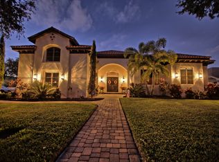 8659 Players Ct, Seminole, FL 33777