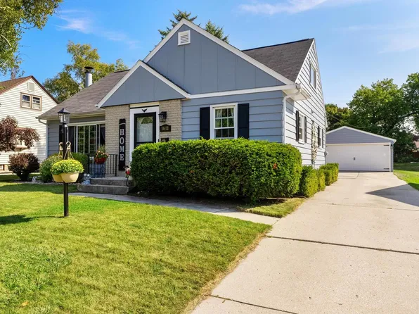 1611 South 18th STREET, Manitowoc, WI 54220