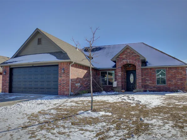 116 W Dogwood St, Skiatook, OK 74070