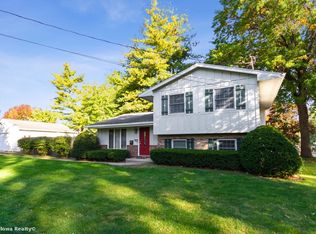 6801 Airline Ave, Urbandale, IA 50322