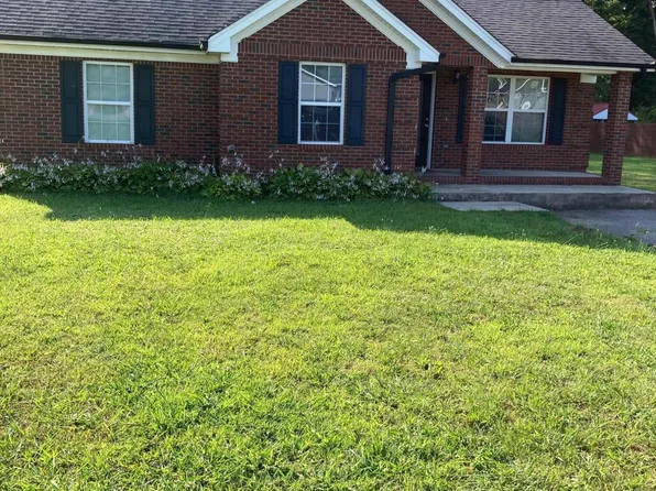 8392 Hixson Pike, Hixson, TN 37343