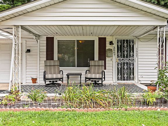 3rd image of 3667 Beasley Dr