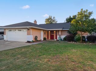 4416 La Tierra Ln, Carpinteria, CA 93013