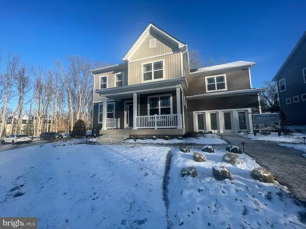 2885 Bridgewater Dr, Bryans Road, MD 20616