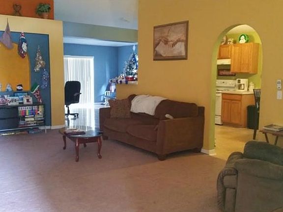 3rd image of 4711 Petal Pawpaw Ln