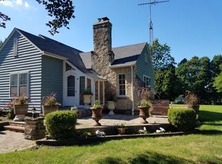 405 Lakelawn Blvd, Aurora, IL 60506