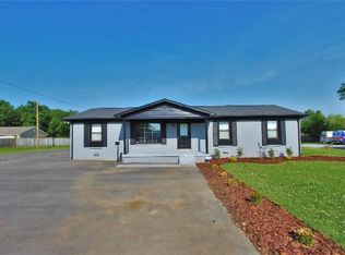 1214 Hunters Point Park, Lebanon, TN 37087