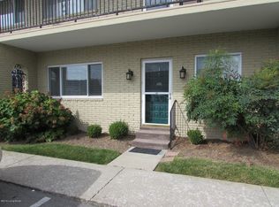 103 Casa Bella Ct #103, Louisville, KY 40220