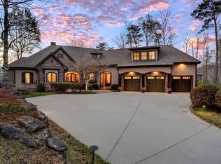 304 Lake Hills Ln, Travelers Rest, SC 29690