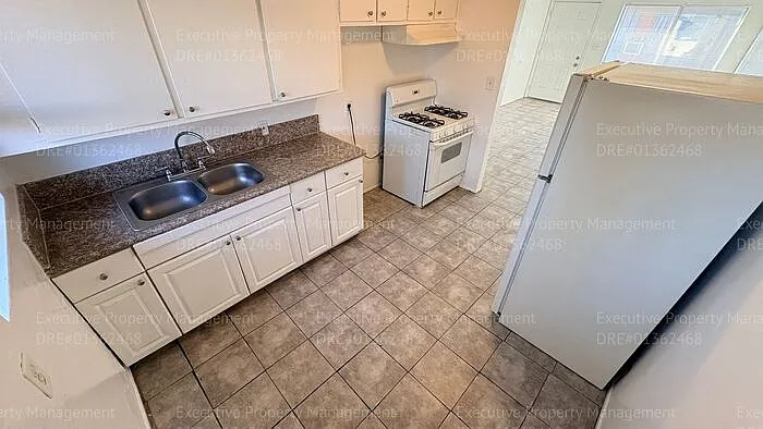 1813 Oregon St #1815-3 — Photo 8