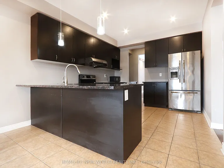 41 Pulpwood Cres — Photo 12