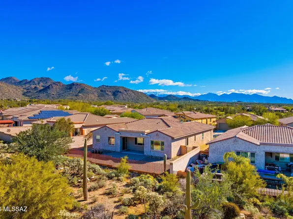 6492 W Whispering Windmill Ln, Marana, AZ 85658