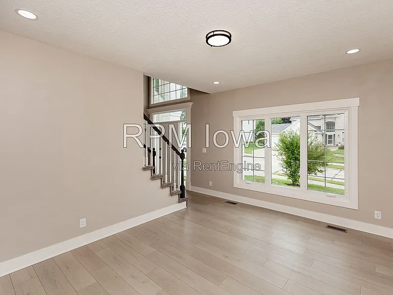 14440 Briarwood Ln — Photo 5
