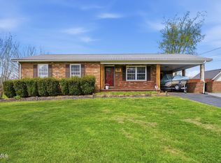900 Huffine Rd, Johnson City, TN 37604