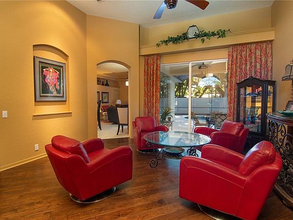 2nd image of 6636 Deering Cir