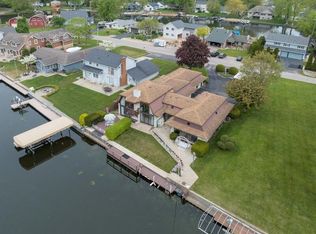 6890 Island Ct, Coloma, MI 49038