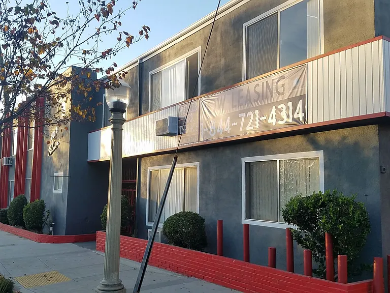 Palmer Park Terrace LLC — Photo 6