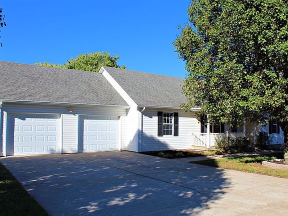 2nd image of 234 Cedar Run St