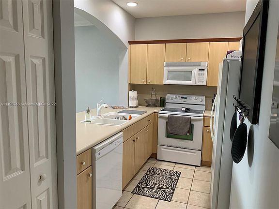 5th image of 5761 NW 115th Ct APT 110