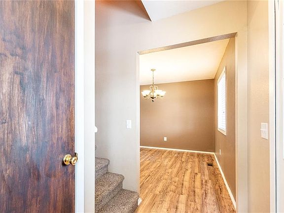 2nd image of 428 Greenspring Pl