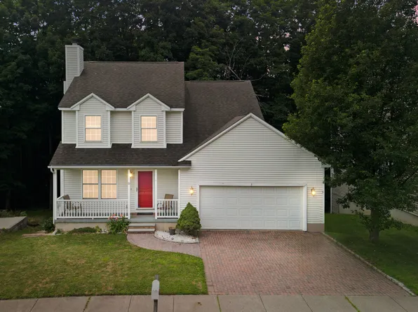 11 Adam Drive, Newington, CT 06111