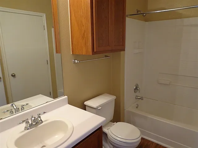279 Quarter Ave — Photo 9