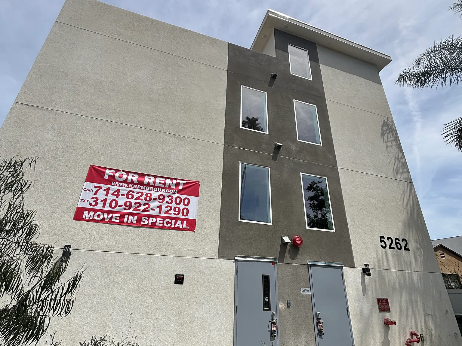 1 bed, $2,289 — Photo 1