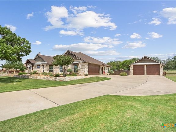 3rd image of 569 Messer Ranch Rd