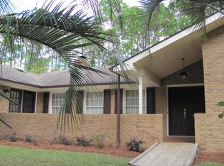 10 Barney Rd, Hazlehurst, GA 31539