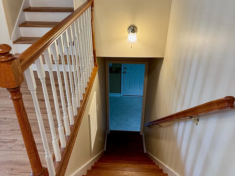 1420 Aldenwood Ln — Photo 13