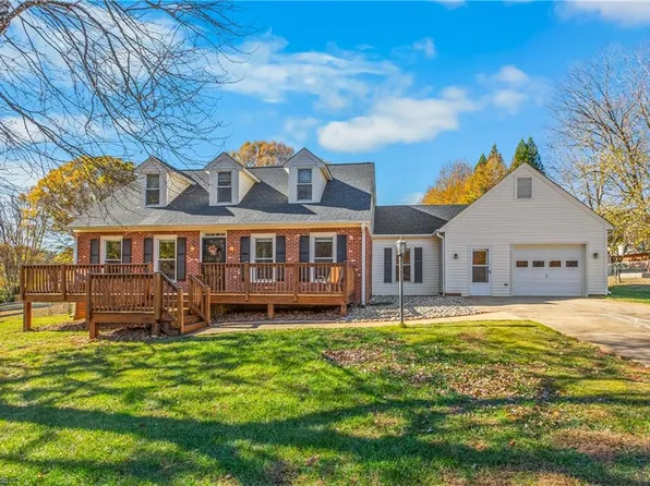 316 Heatherford Dr, Lewisville, NC 27023
