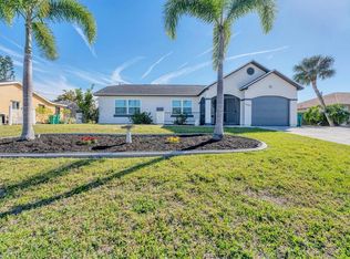 18091 Eau Gallie Cir, Pt Charlotte, FL 33948