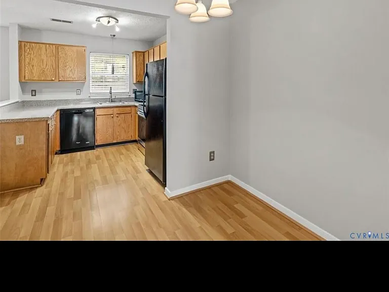 1814 Timberly Waye — Photo 9