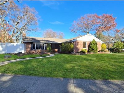 11 Hill Street, Ronkonkoma, NY, 11779