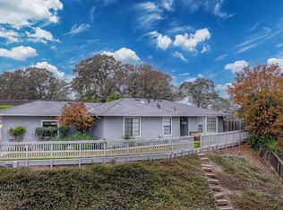 804 Hills Wood Ct, Oakdale, CA 95361