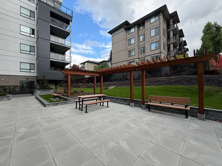 33886 Pine St — Photo 22