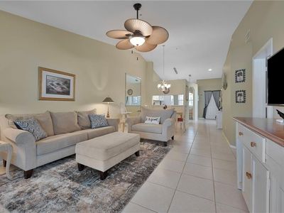 6496 Huntington Lakes CIR #201, Naples, FL, 34119