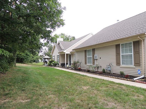 2nd image of 2656 Rockport Ln