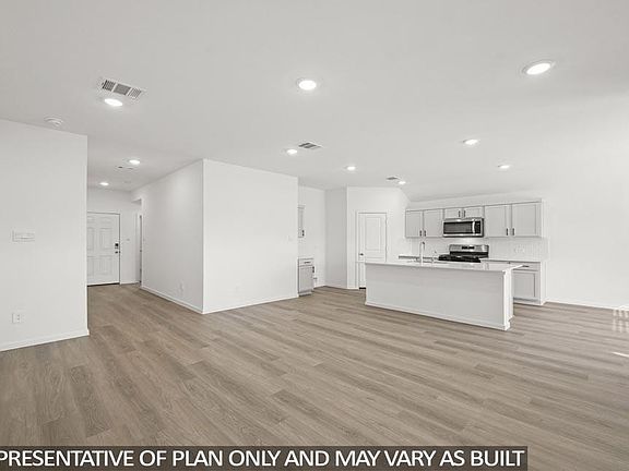 4th image of 102 Rustic Creek Ct