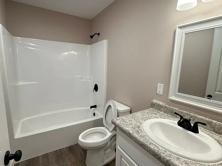 1228 Orange St — Photo 22