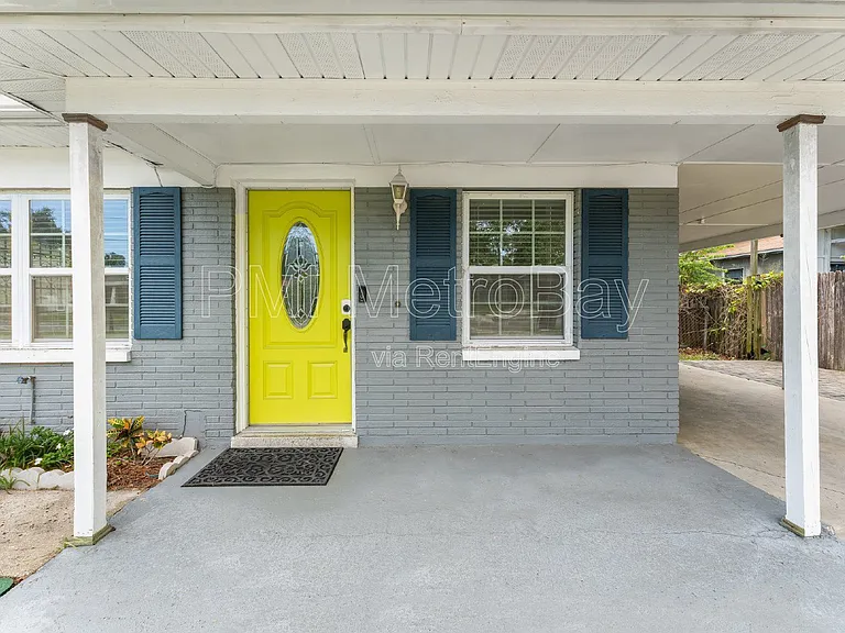 4312 W Nassau St — Photo 2