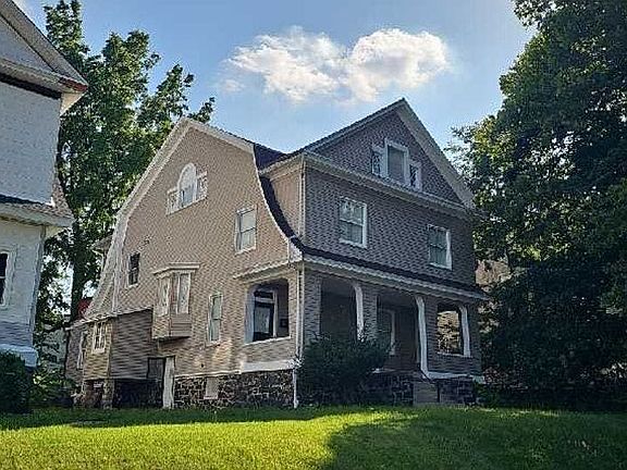 3rd image of 3503 Powhatan Ave
