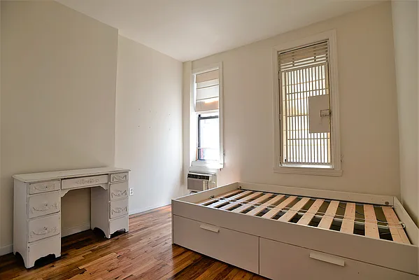 Rented by J Misrahi Realty Corp | media 18