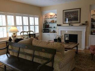18 Whitcomb Gdn #18, Plymouth, MA 02360