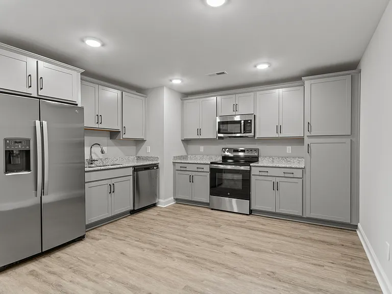 Lucas Ferry Townhomes — Photo 7