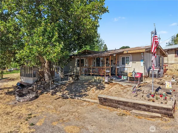 363 Baker Road, Selah, WA 98942